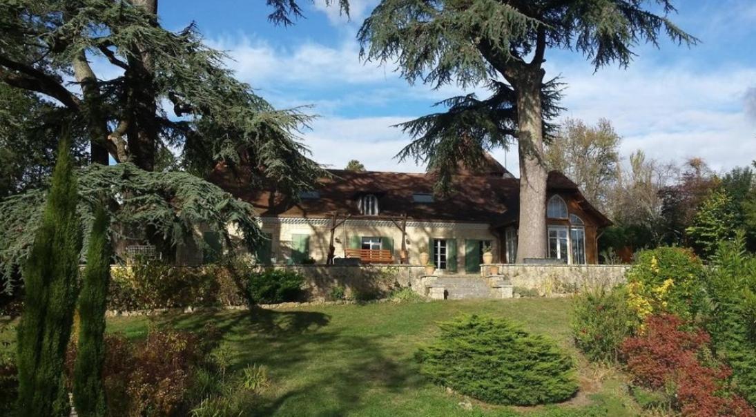 Les Deux Cedres Bergerac Exterior photo