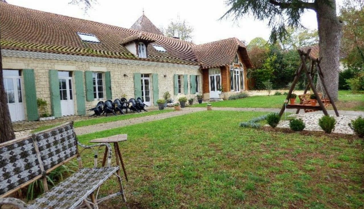Les Deux Cedres Bergerac Exterior photo